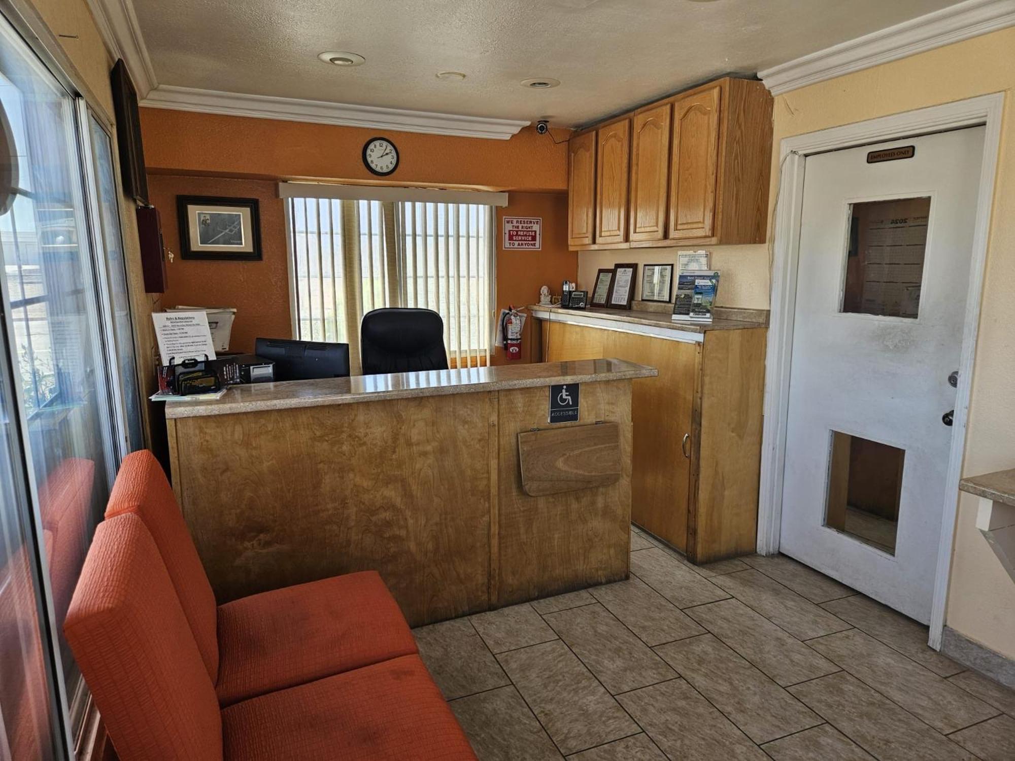 Aerospace Inn Mojave Bagian luar foto