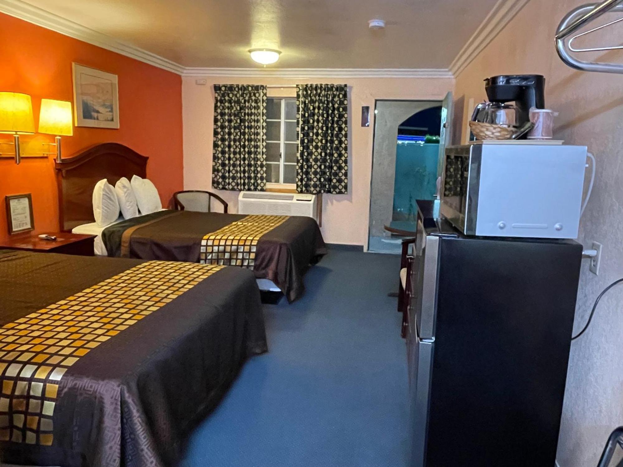 Aerospace Inn Mojave Bagian luar foto