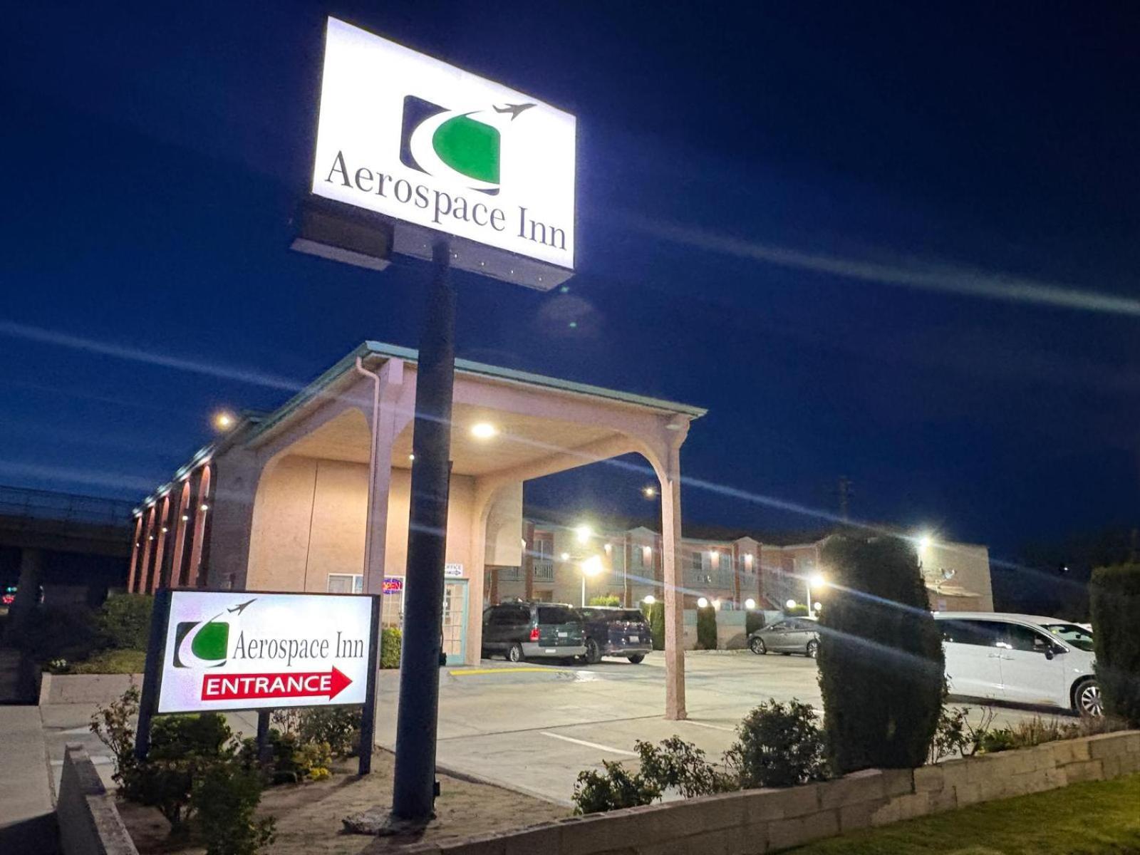 Aerospace Inn Mojave Bagian luar foto
