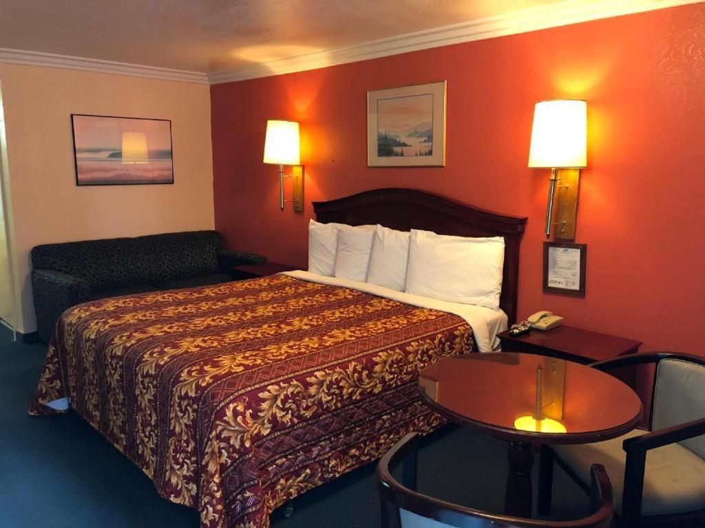 Aerospace Inn Mojave Bagian luar foto