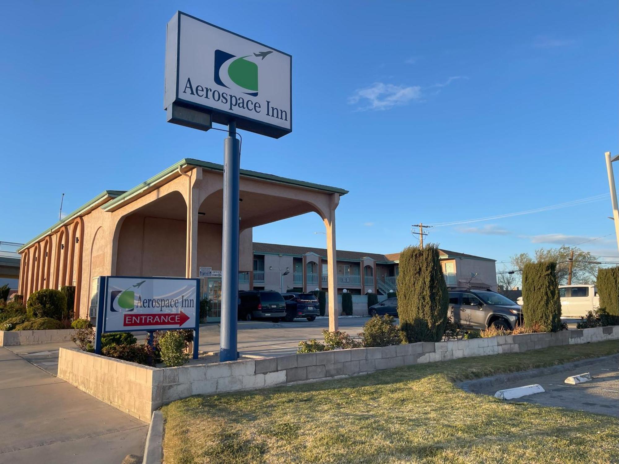 Aerospace Inn Mojave Bagian luar foto