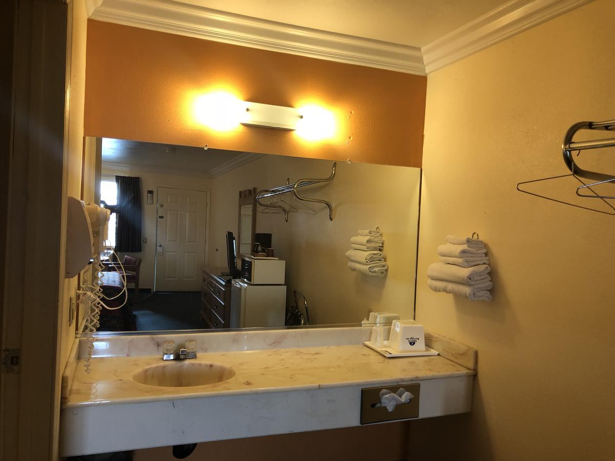 Aerospace Inn Mojave Bagian luar foto